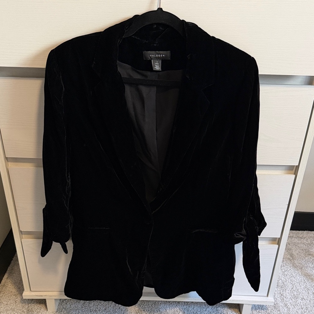 Halogen Elegant Black Blazer